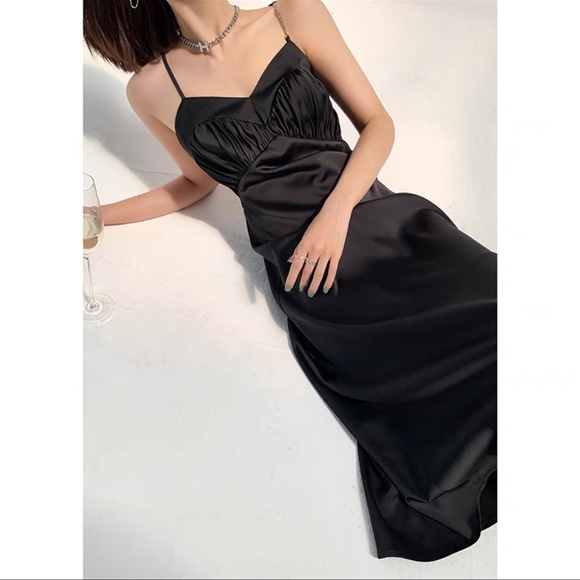 Black Cute Dress - Picture 1 of 6